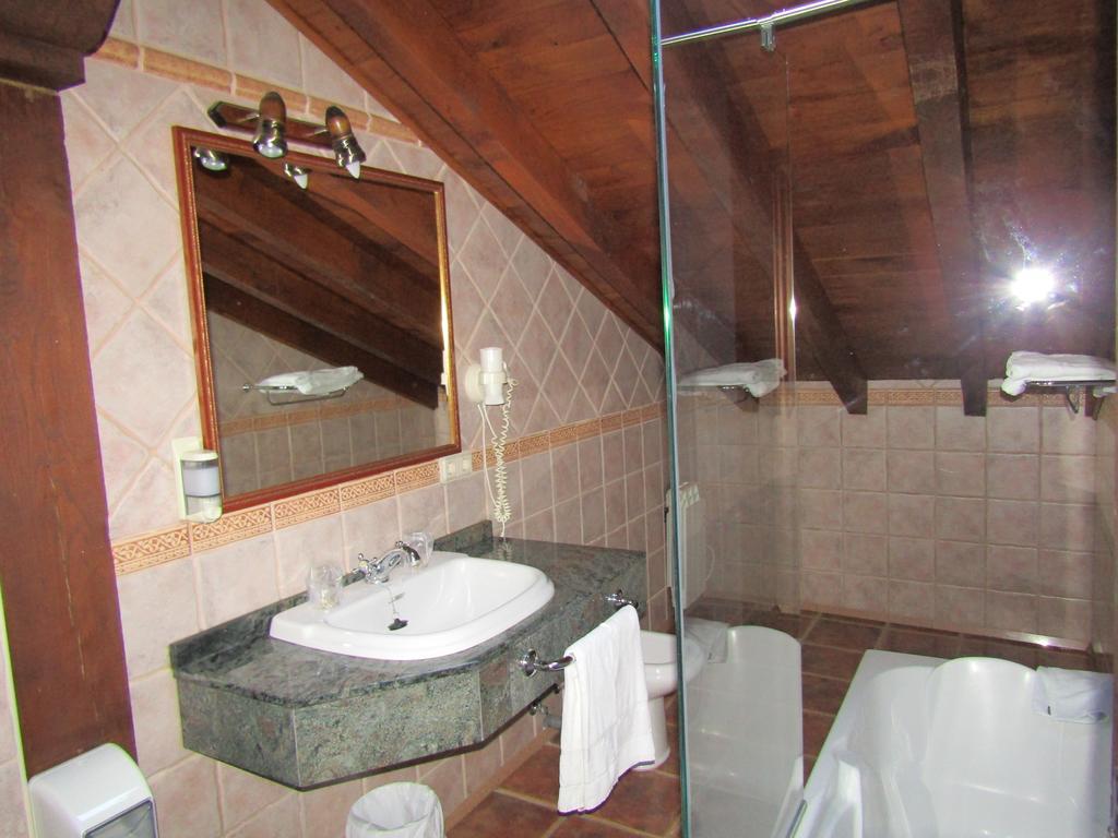 Posada La Venta De Quijas エクステリア 写真